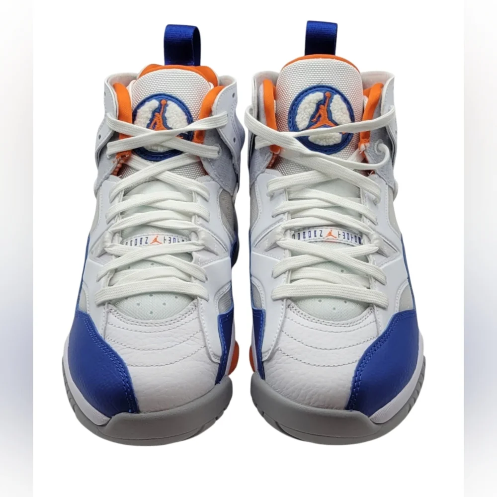 NEW Nike Jordan Jumpman Two Trey‎